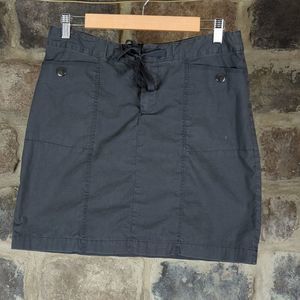 𝅺Eddie Bauer Midi Skirt Woman's Size 4 Dark Gray Cargo Style Outdoors Casual